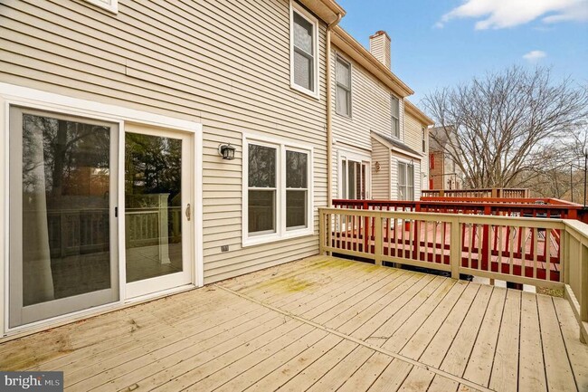 Building Photo - 8772 Manahan Dr