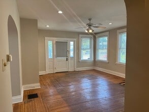 Building Photo - 3926 Floral Ave
