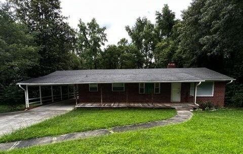 Primary Photo - 407 Englewood Dr