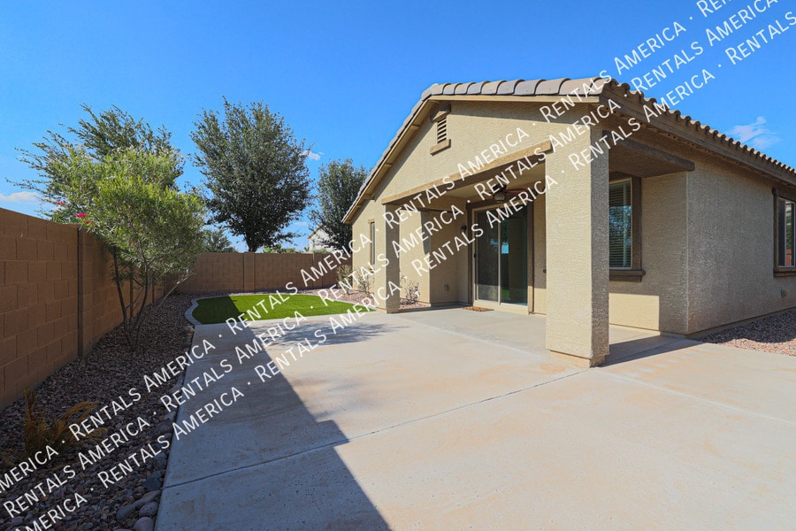 Building Photo - 23664 S 209th Ct