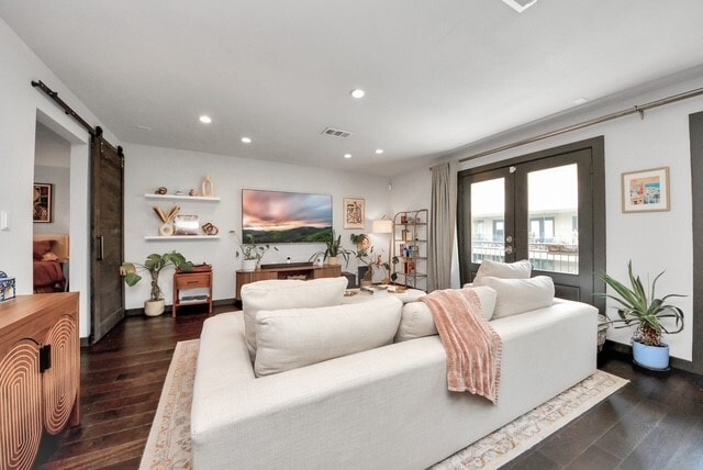 Building Photo - 1410 Hyde Park Blvd