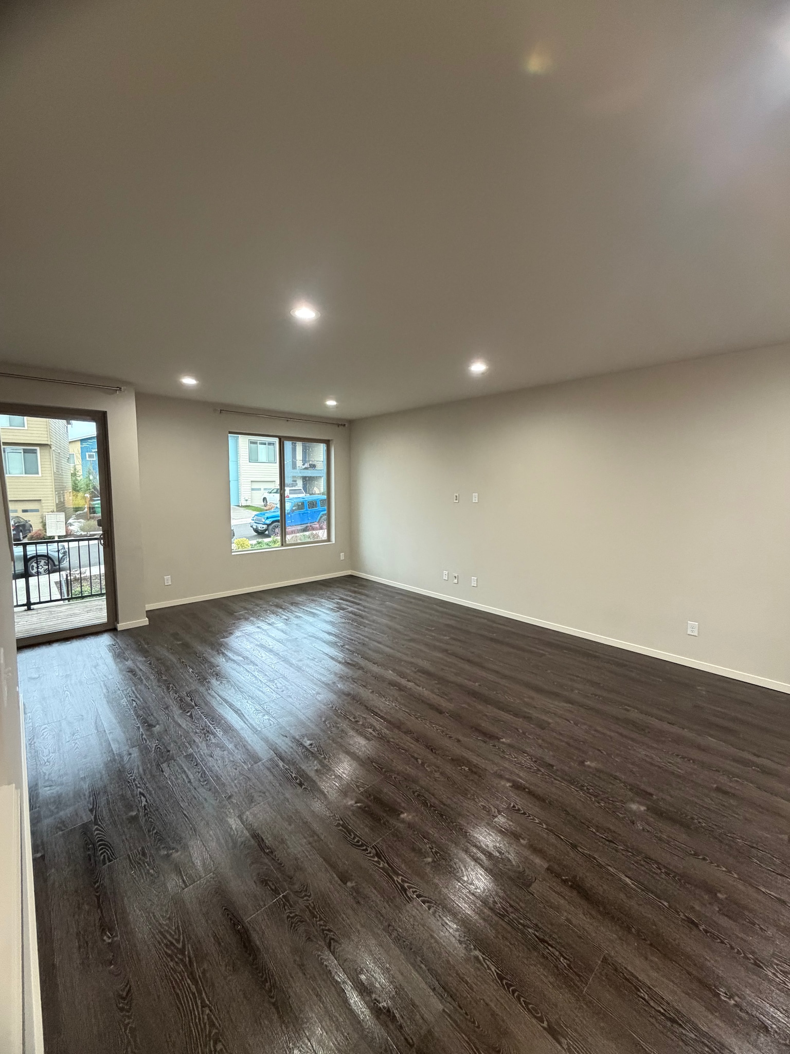 Building Photo - 1049 SW 99th Pl