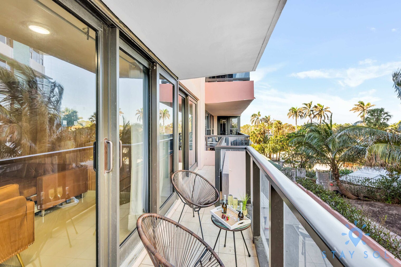 Building Photo - 5225 Collins Ave
