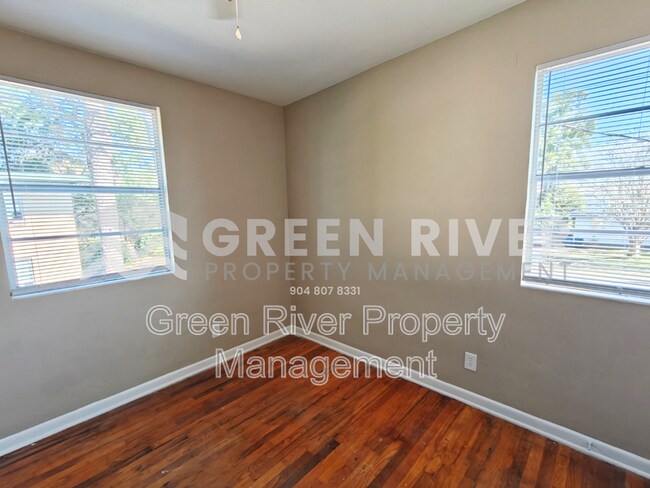 Building Photo - 11620 Charlie Rd