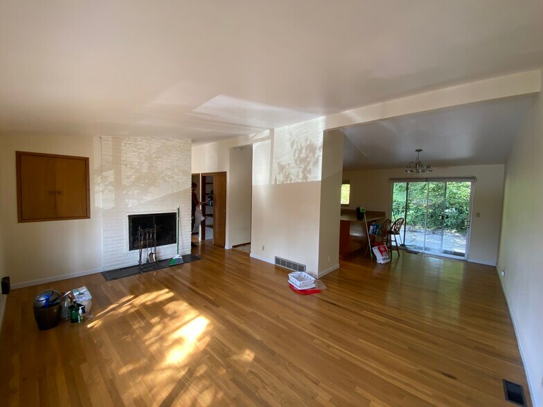 Living room & dining area open to Kitchen - 8700 25th Ave NE