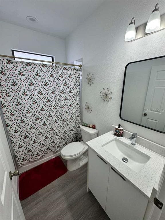 Building Photo - 407 Ranier Ave