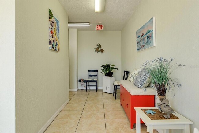 Building Photo - 555 Harrison Ave