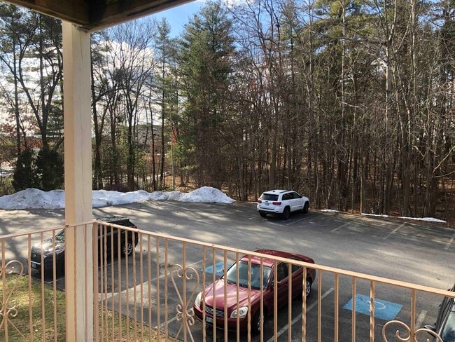 Building Photo - 385 Huse Rd