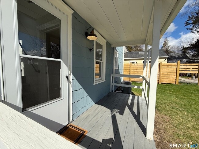 Building Photo - 3 Edgewood St