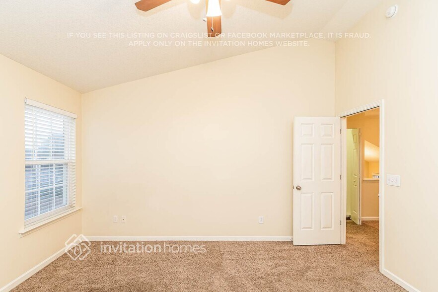 Building Photo - 8020 Bright Oak Trail