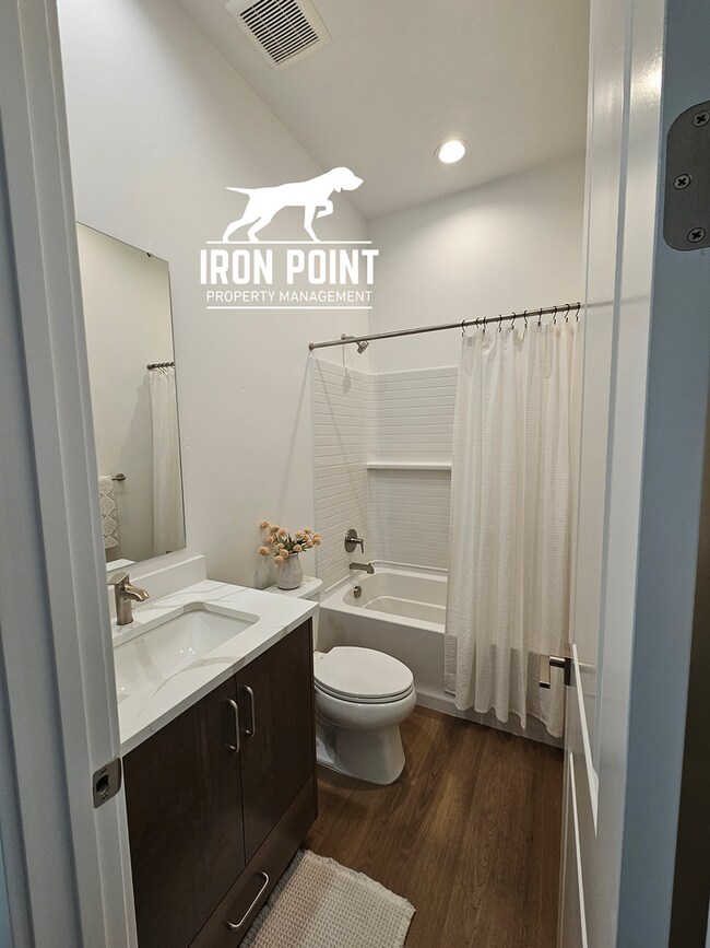 Building Photo - Brand New 4bed/3 bath home w/office, 2 car extended bay garage & all appliances included.