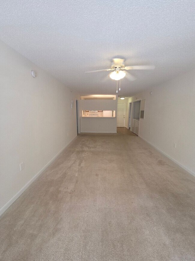 Building Photo - 1341-304 CRAB ORCHARD DR