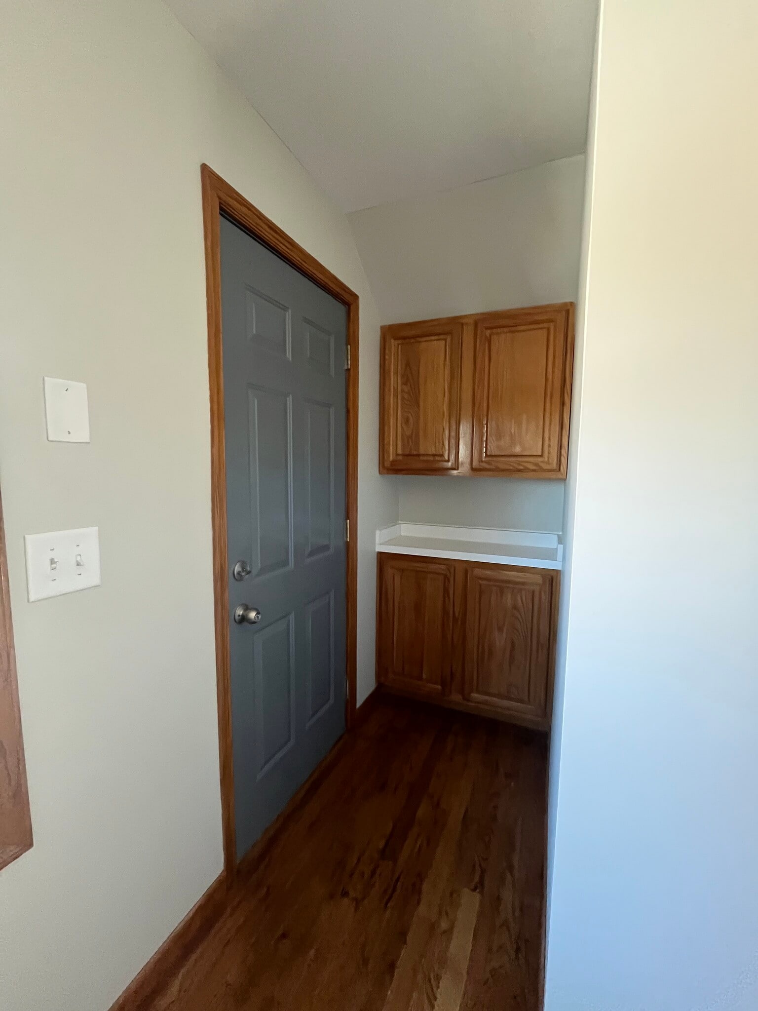 Building Photo - 1067 Hatch Ave