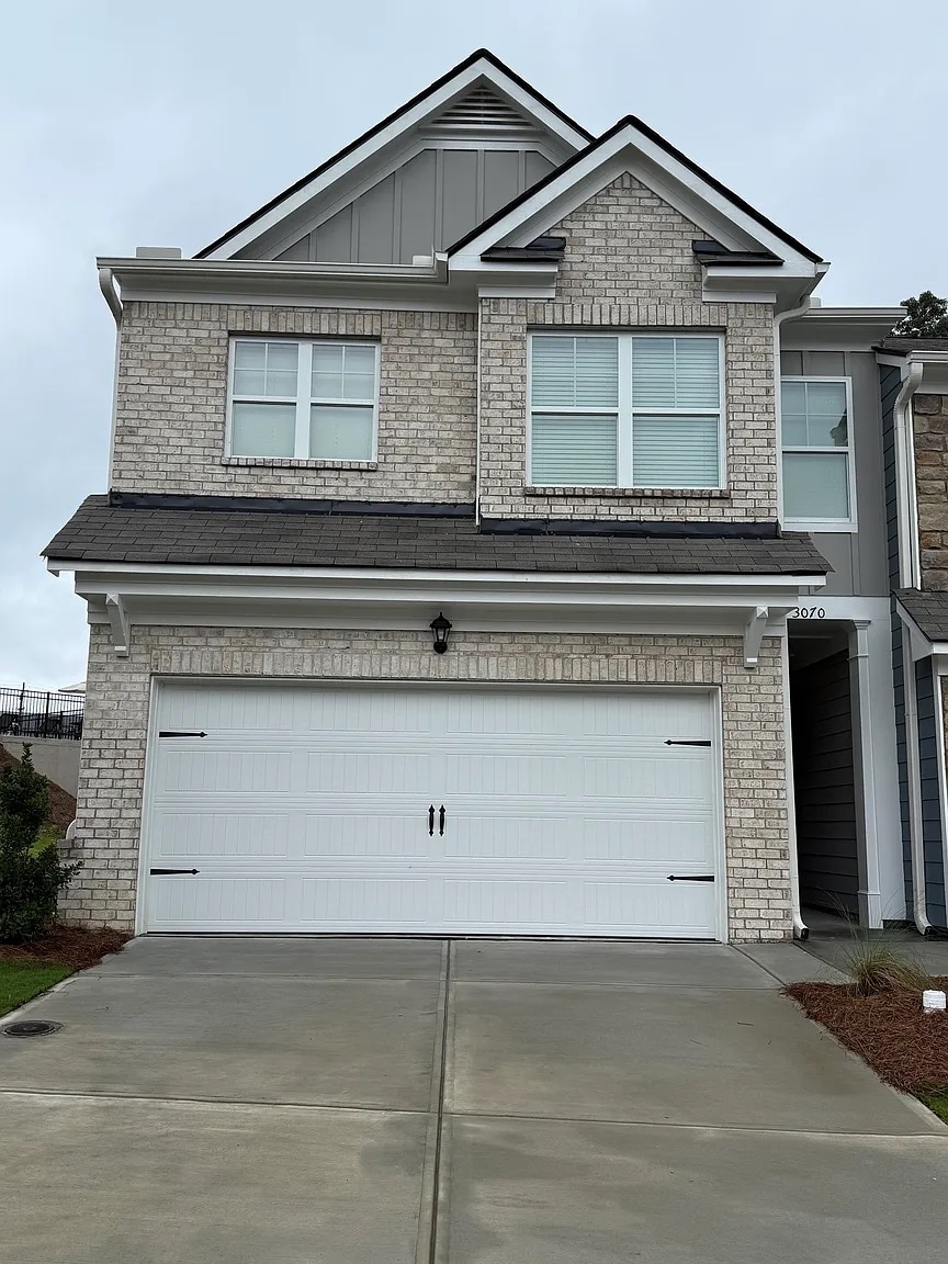 Building Photo - Room in Townhome on Greyton Dr