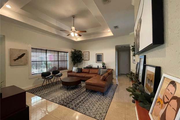 Building Photo - 3821 Oriole Ave