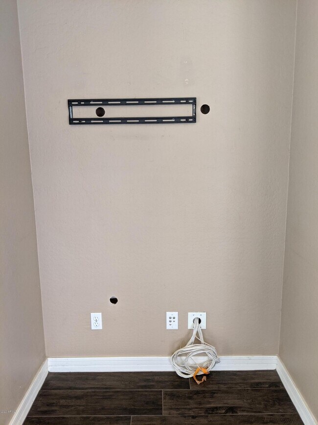 Building Photo - 21019 E Avenida Del Valle