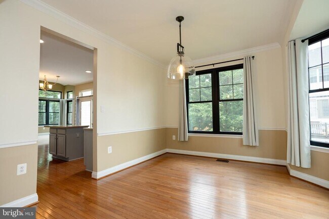 Building Photo - 1411 Campbell Ct NE