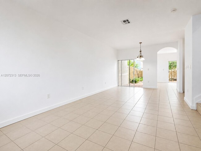 Building Photo - 8503 SW 214th Way