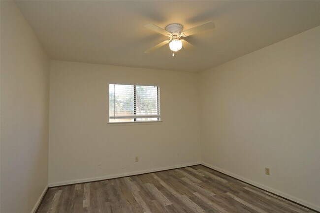 Building Photo - 5023 Monteith Dr