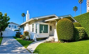 Building Photo - 8655 Clifton Way