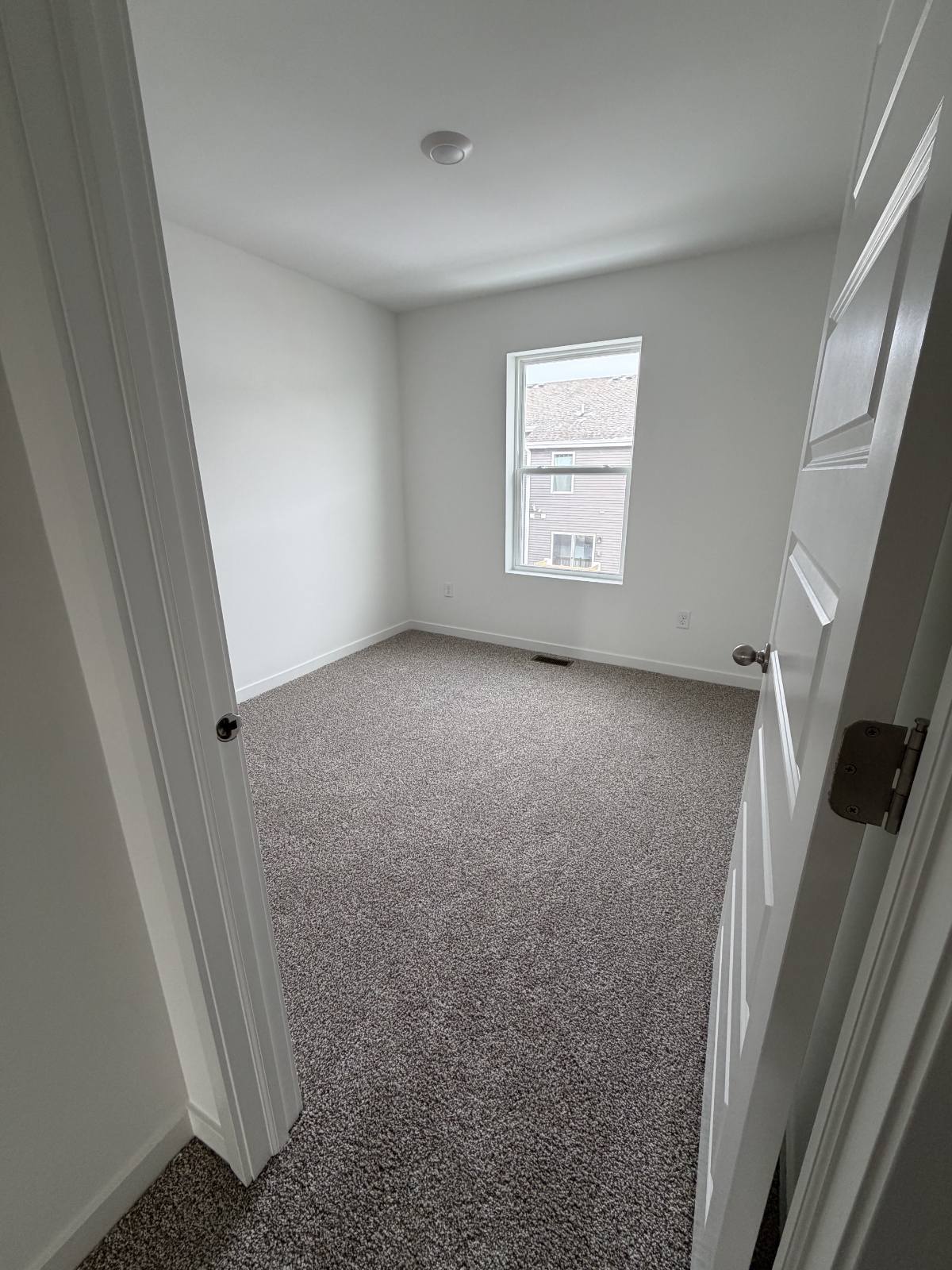 Building Photo - 1413 Oakfield Ln