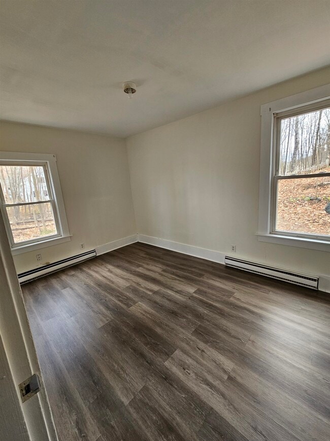 Building Photo - 47 Highland St