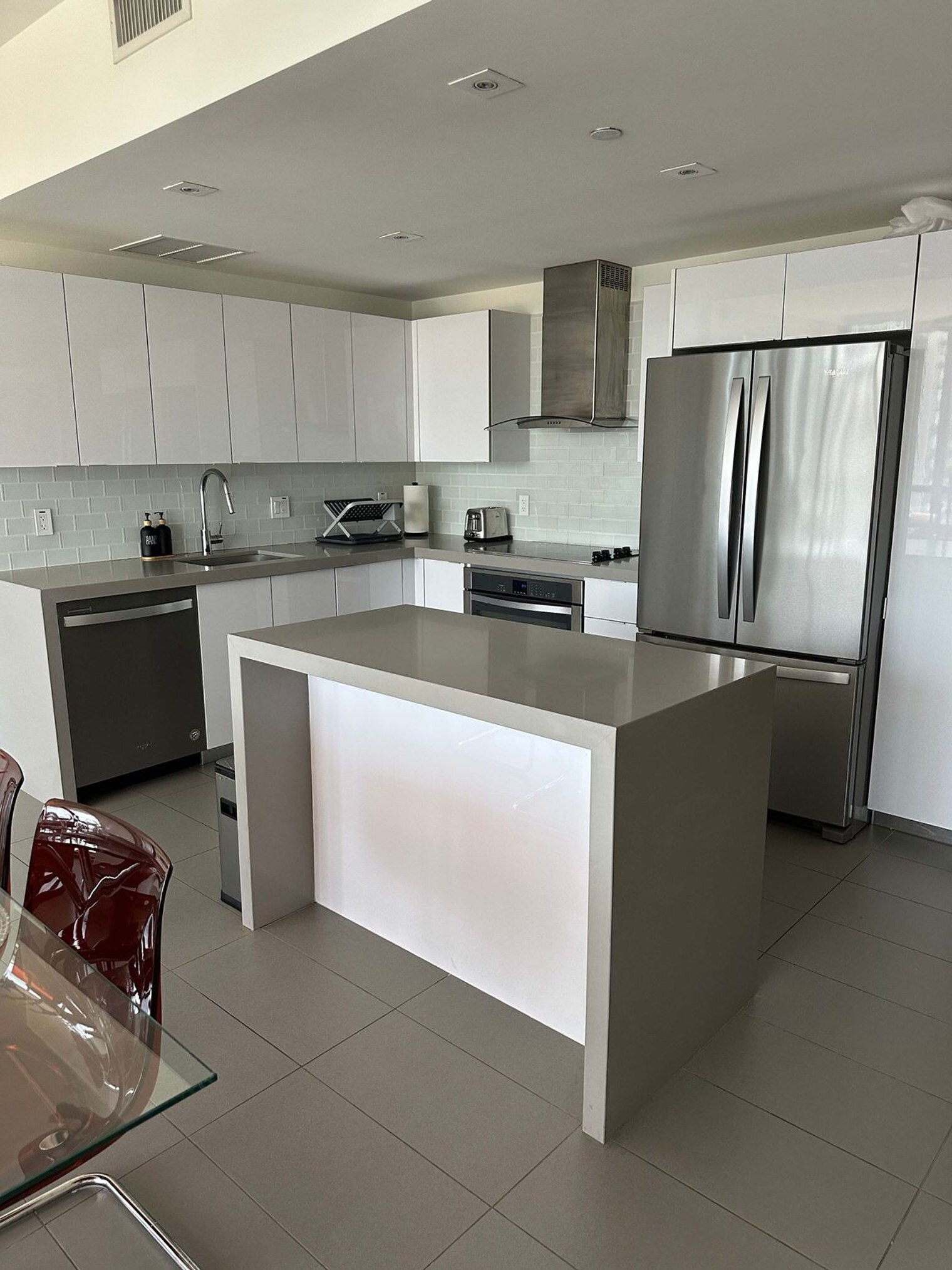 Building Photo - 1600 NE 1st Ave