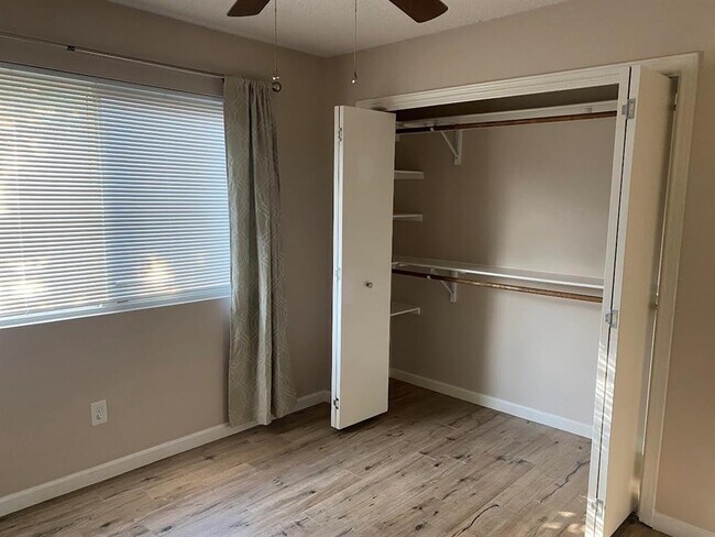Building Photo - 2207 Warfield Way