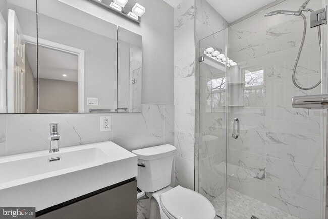 Building Photo - 7507 Murillo St