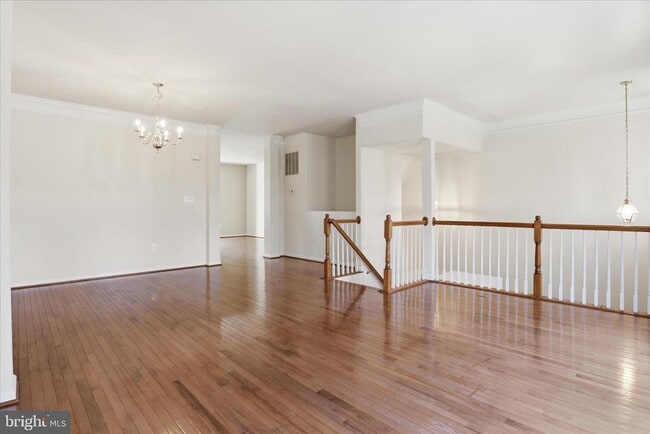 Building Photo - 4604 Carisbrooke Ln