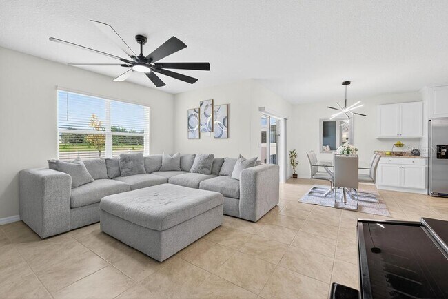 Building Photo - 33470 Always Dreaming Ct