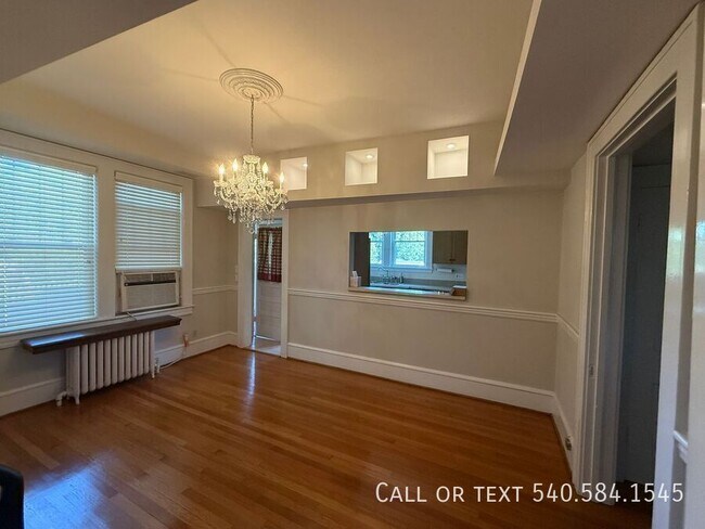 Building Photo - 1901 Avon Rd SW