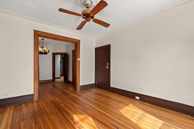 Building Photo - 477 Palisade Ave