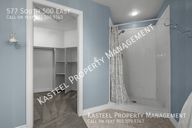 Building Photo - 577 S 500 E St