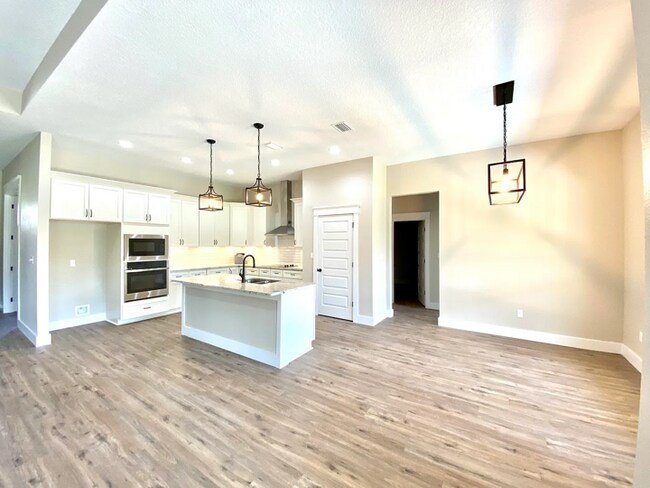 Building Photo - 6398 Antigone Cir