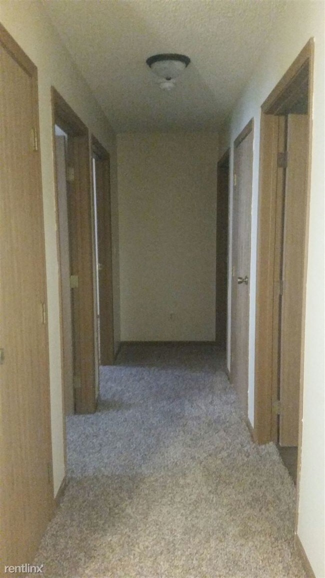 Building Photo - 3397 Primrose Ct