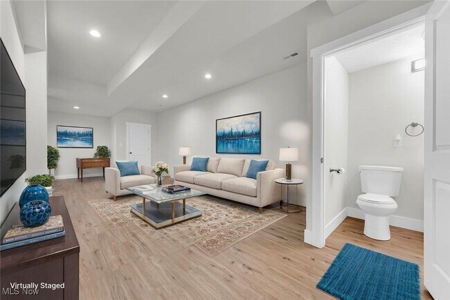 Building Photo - 4210 Peach Ct