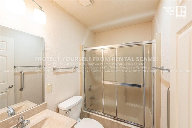 Building Photo - 41 Melinda Ln