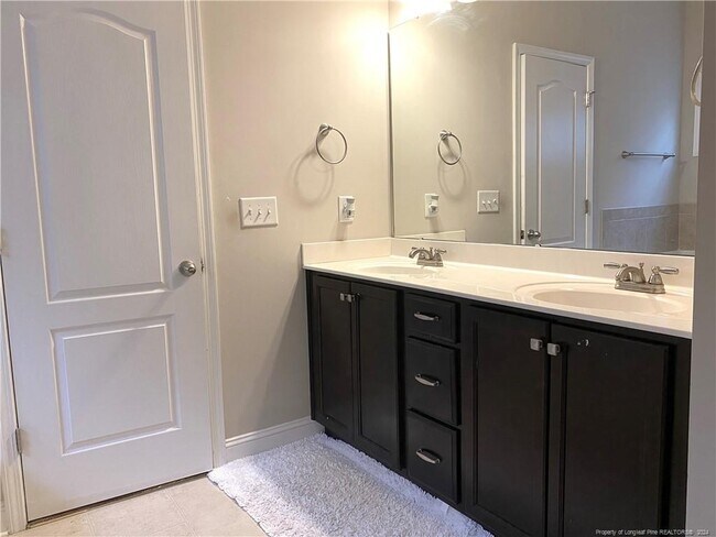 Building Photo - 28 Torrington Ridge