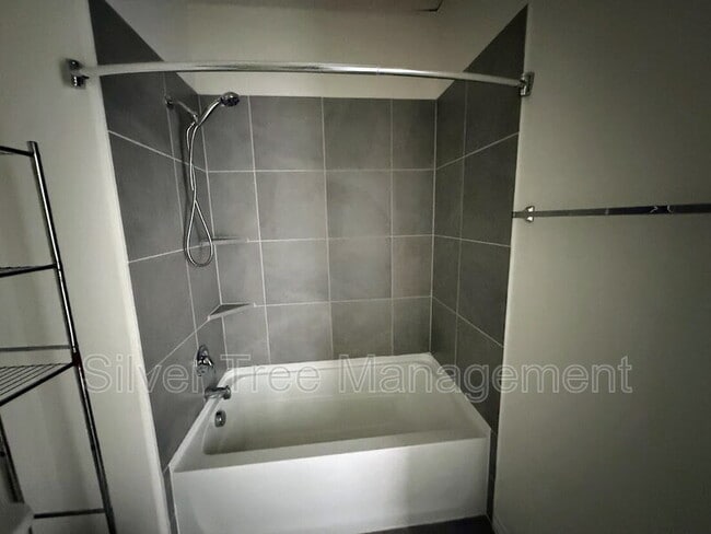 Building Photo - 117 Wild Onion Ln