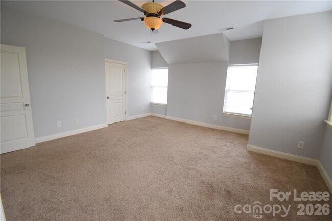 Building Photo - 2405 Bonterra Blvd