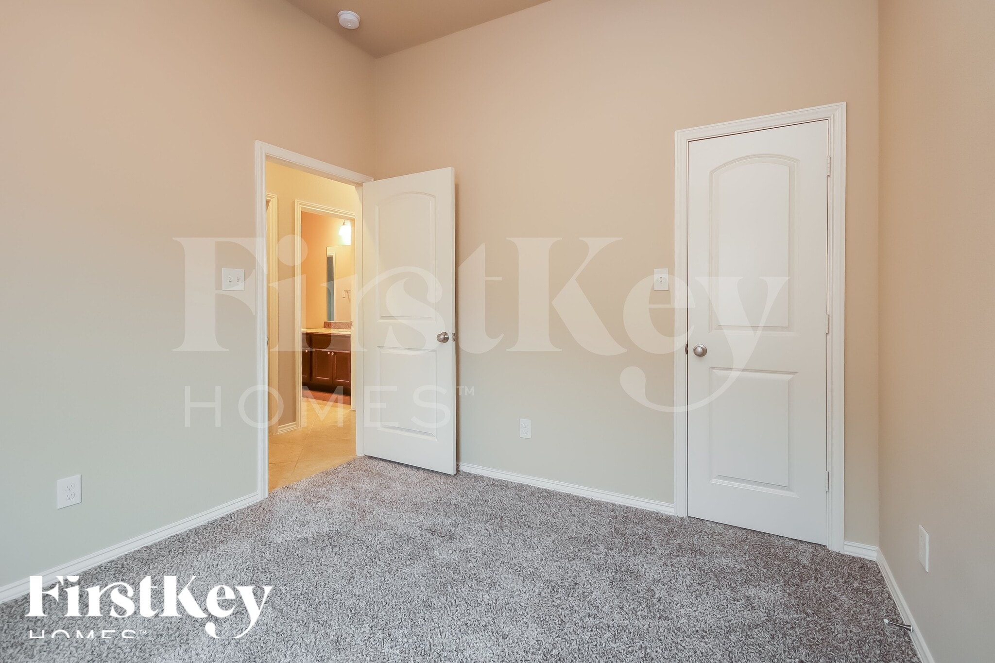 Building Photo - 4127 Ponderosa Hills Ln