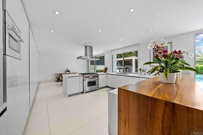 Building Photo - 7713 Esterel Dr