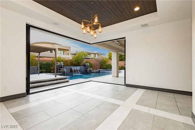 Building Photo - 94 Glade Hollow Dr