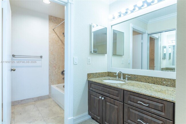 Building Photo - 1155 Coral Club Dr