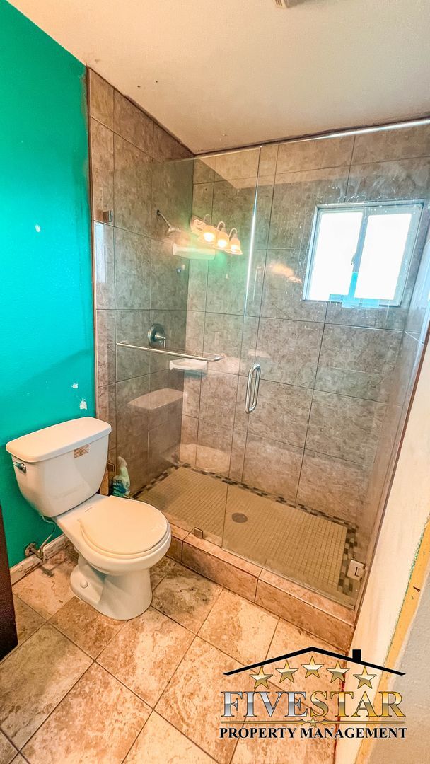 Building Photo - 3311 Camellia Dr