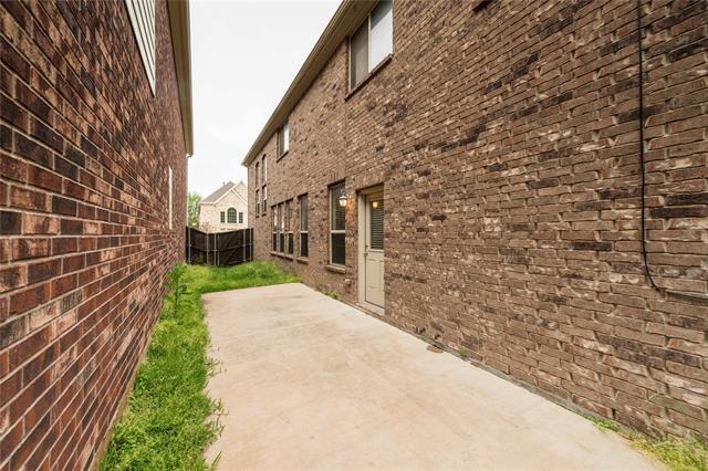 Building Photo - 3408 Porter Creek Dr