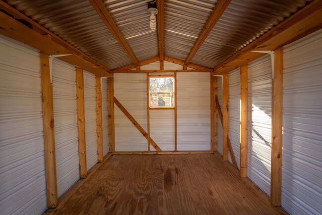 Building Photo - 4698 Garrett Dr SW