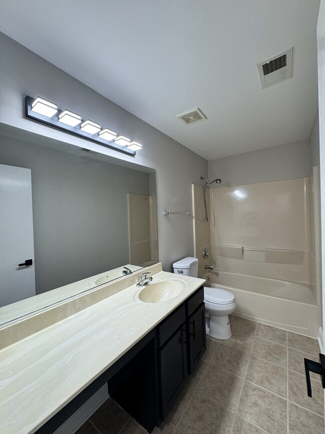 Building Photo - 102 Soo Line Dr