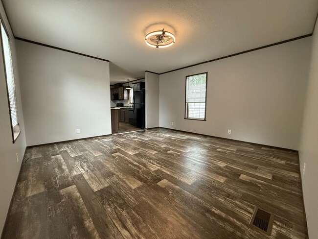 Building Photo - 11796 Cascade Cir